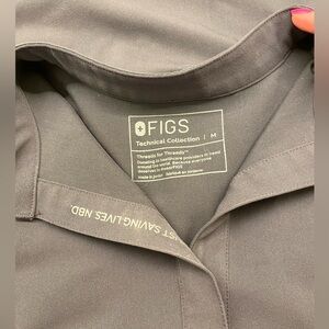 FIGS Rafaela Oversized Scrub Top Dark Grey